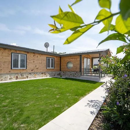فيلة Fabulous Detached House With Garden In *